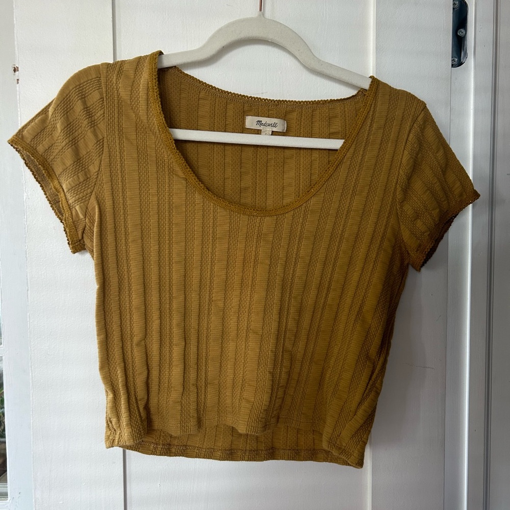 mustard top